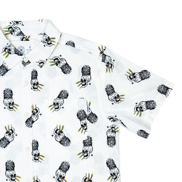 Hurley Skull Print Short Sleeve Button-Up Shirt - Men's Size S - Picture 3 of 6